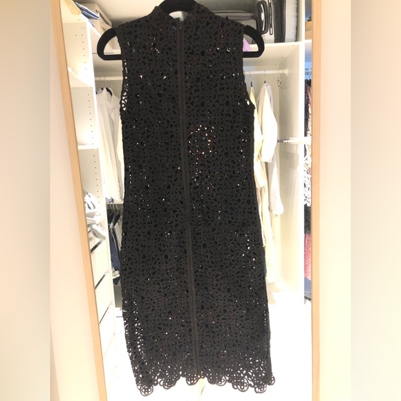 Guipure lace midi dress with high neck. High quality fabric. - Picture 2 of 4